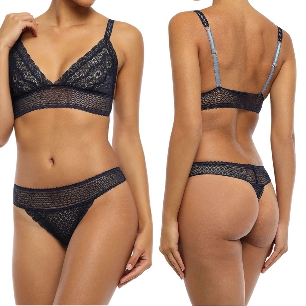 NWT STELLA McCARTNEY “Katie Kissing” Navy Stretch Lace Thong Size Large - Picture 4 of 16
